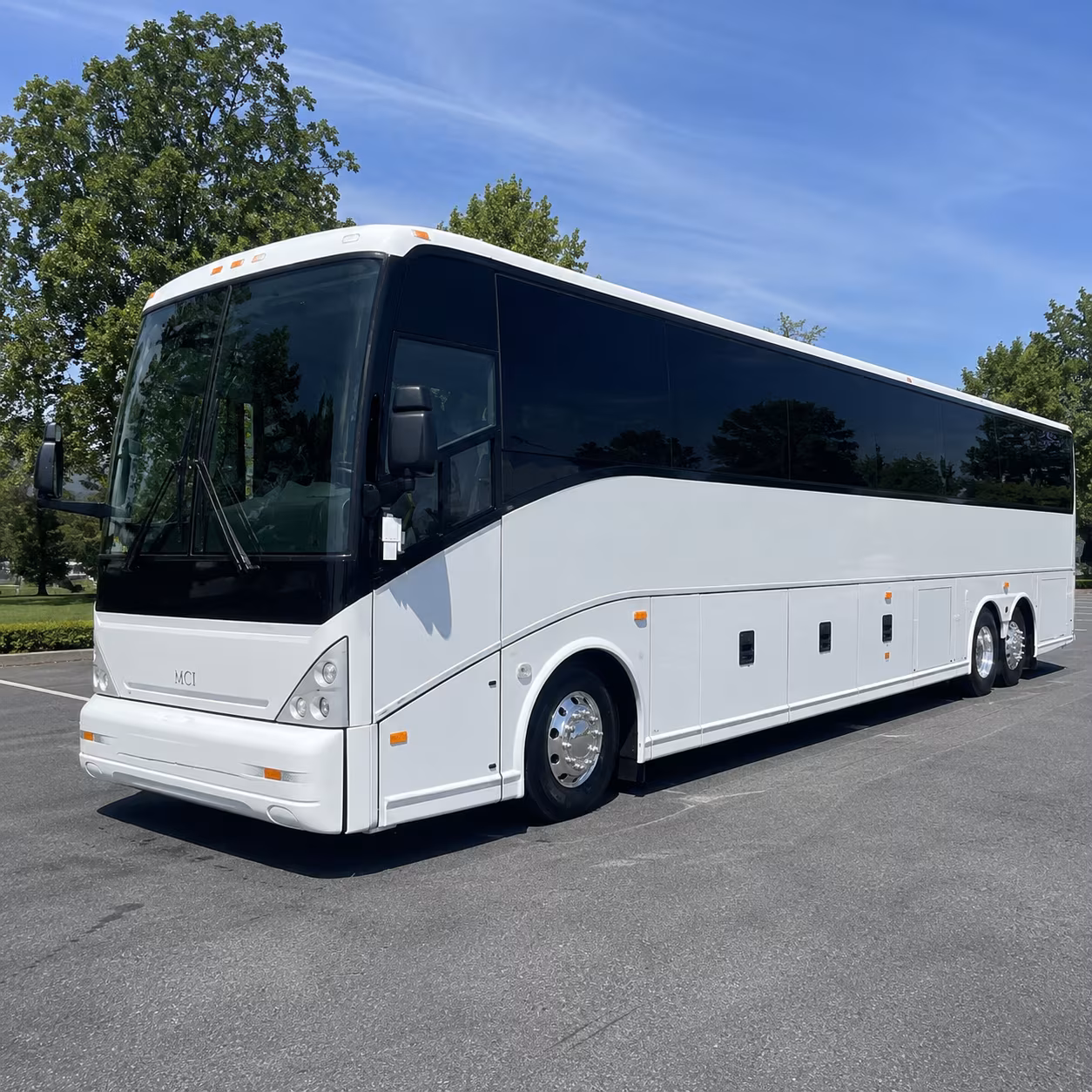 get a charter bus for multi airport group pickups along the 101 corridor